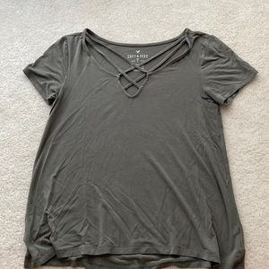 Women’s American Eagle “Soft & Sexy” olive green top in size XS.